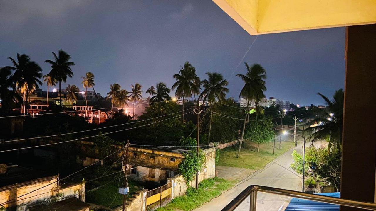 Hotel M J Residency Puri Luaran gambar