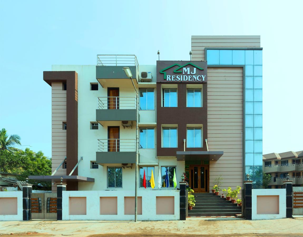 Hotel M J Residency Puri Luaran gambar