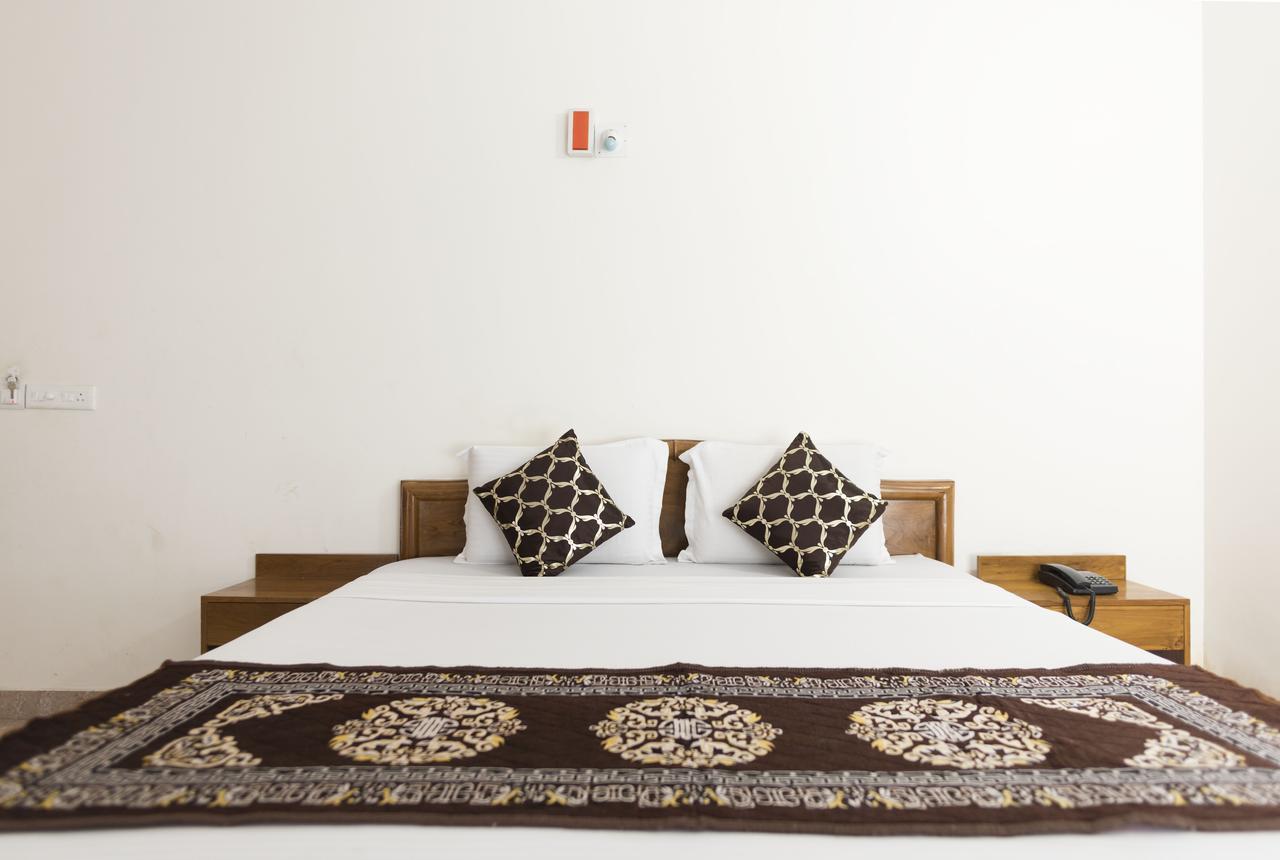 Hotel M J Residency Puri Luaran gambar