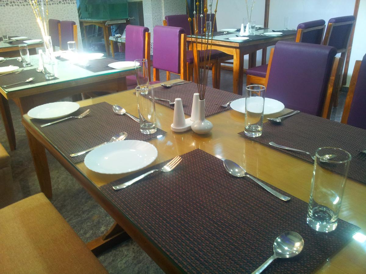 Hotel M J Residency Puri Luaran gambar